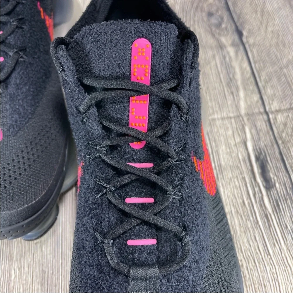NWT Nike Air Max Scorpion FK Flyknit Black‎ Fireberry Red Shoes Sz 8 No Box